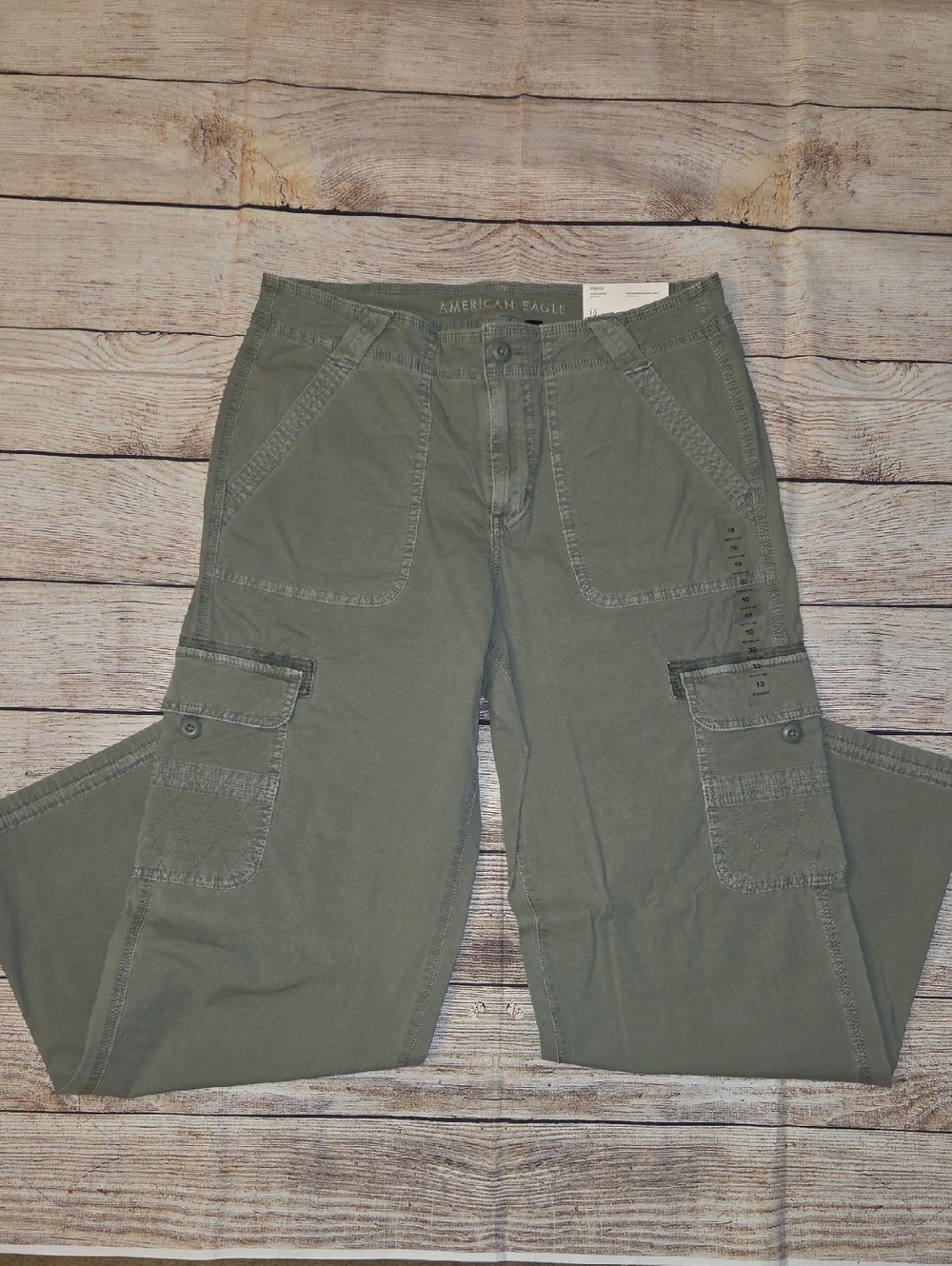 American Eagle Outfitters Womens Baggy Jogger Cargo Green Size 10R